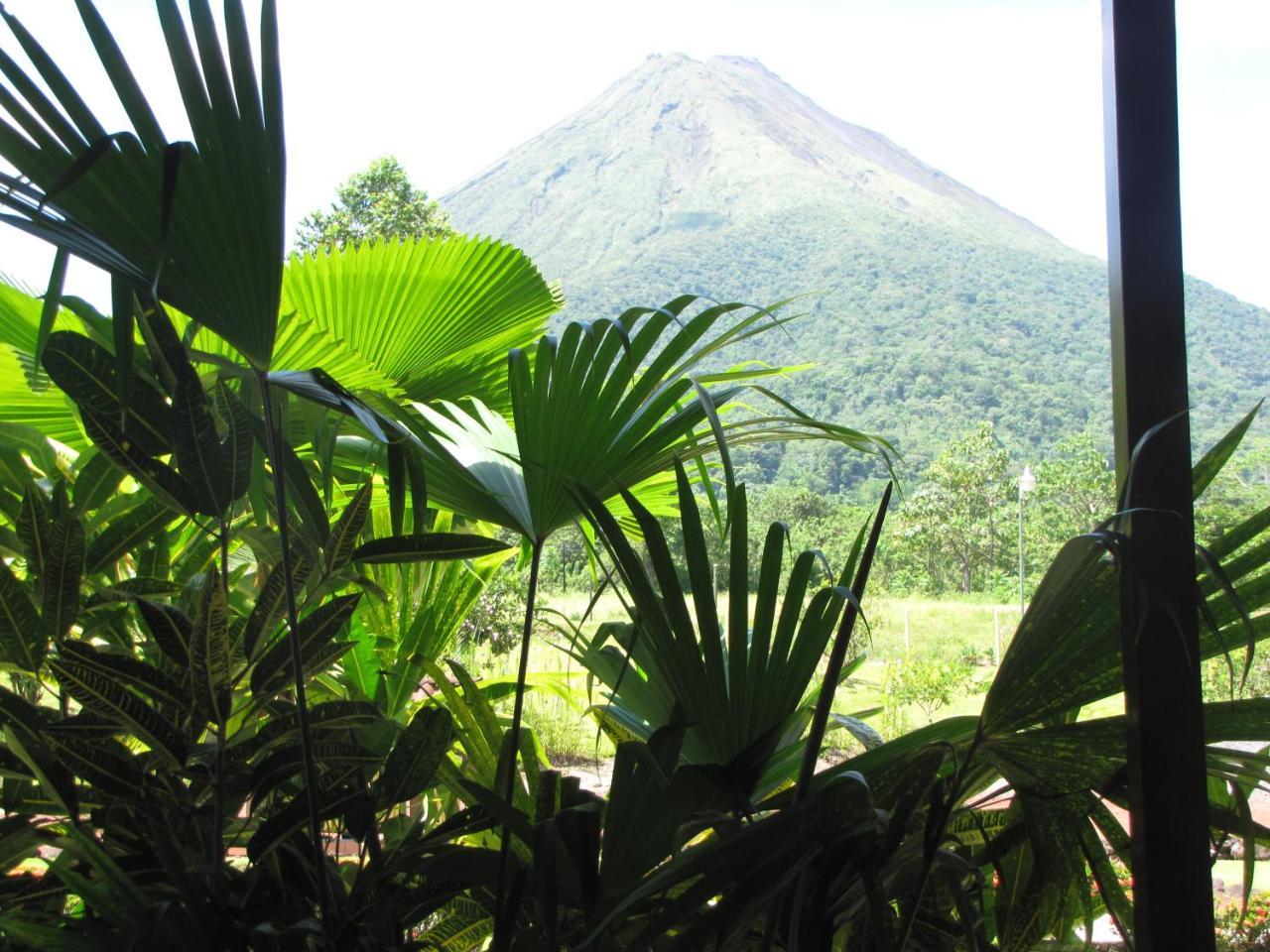 Hotel La Pradera Del Arenal La Fortuna ภายนอก รูปภาพ